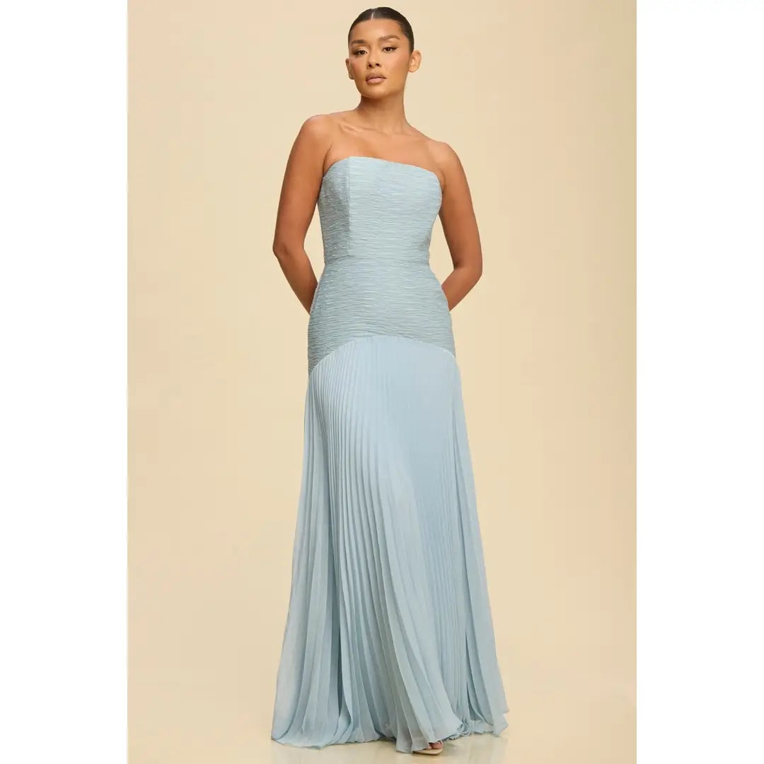 Vestido Comprido de Cetim Amarelo com Padrão Floral